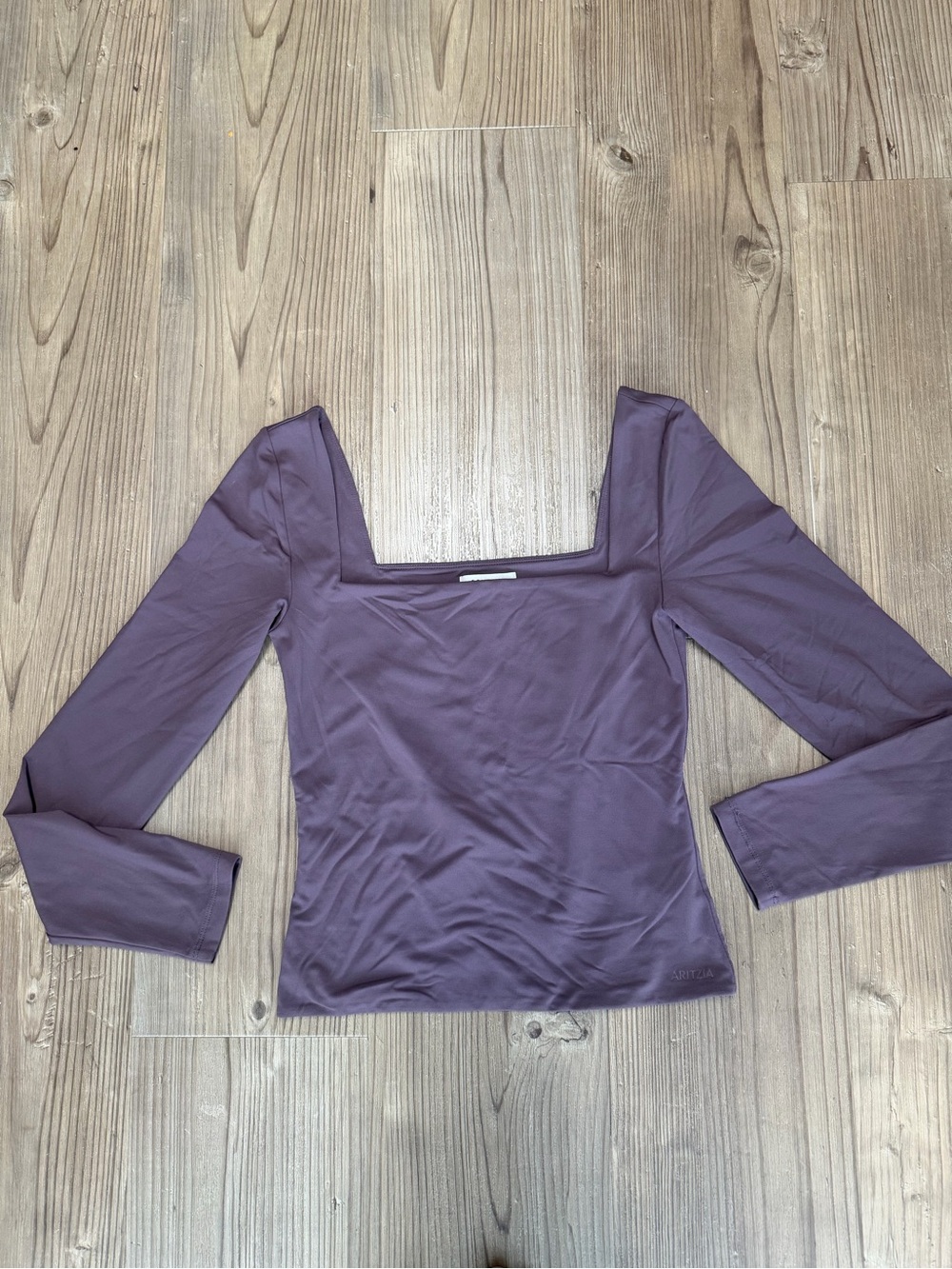 Aritzia contour top